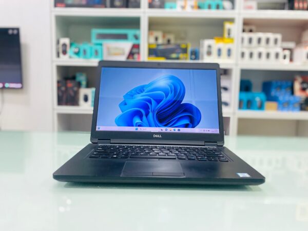 DELL LATITUDE 5490 - CORE I7 8TH GEN +8GB RAM -256GB NVME SSD /TOUCH USED LAPTOP