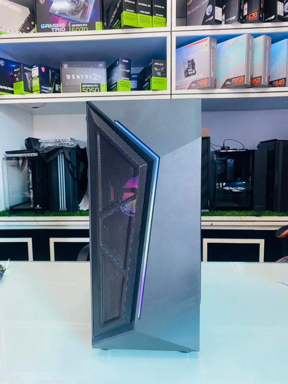 RUIX V8 BRAND NEW BLACK GAMING CASIN